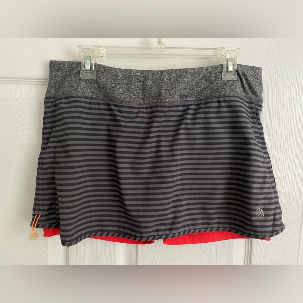 MPG Skort Orange and Black